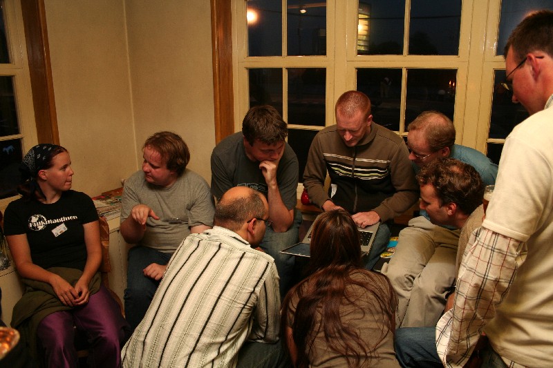 pooca, wisi, nerzhul, haemo, avij, mr. euro, giberski, in front craco, cake